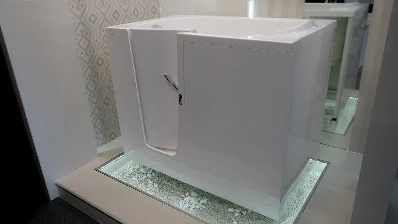 Bezbariérová vaňa s dvierkami ELEGANCA 140L - 140 x 68 cm dvierka na ľavej strane