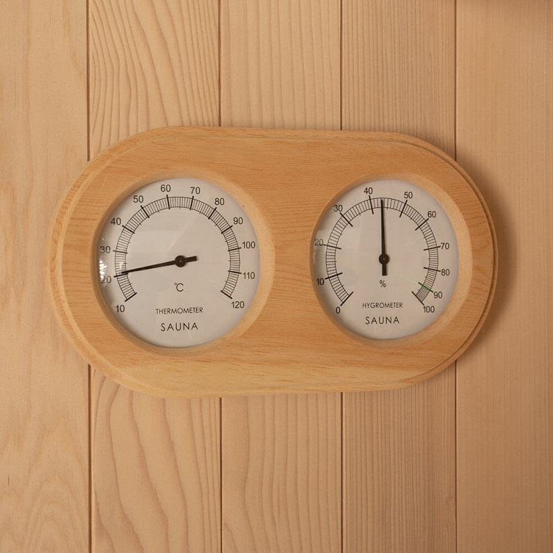 Tradičná sauna OMAHA - 180 x 150 cm pre 4 osoby