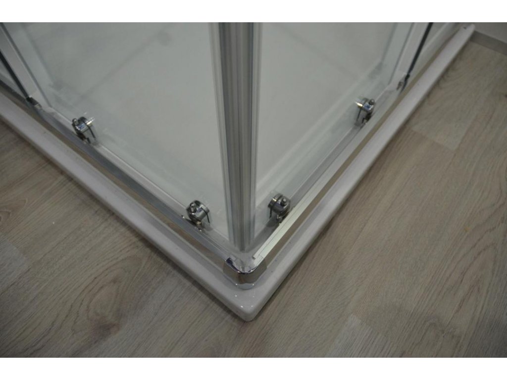 Sanotechnik - PRO-LINE - Štvorcový rohový sprchový kút 80 x 90 x 200 cm, číre sklo
