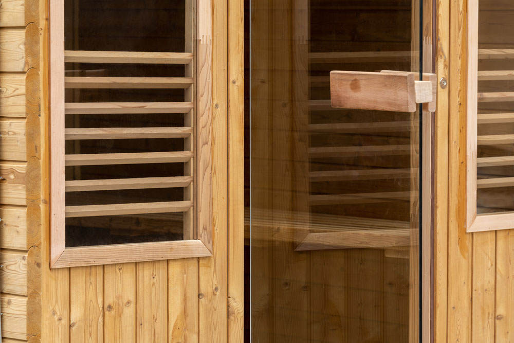 Infračervená záhradná sauna ŠTVOREC 210X240X210CM