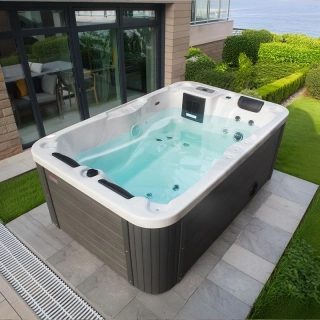 Vonkajšia vírivka pre 2 osoby Sanotechnik Modena biela 205x130cm